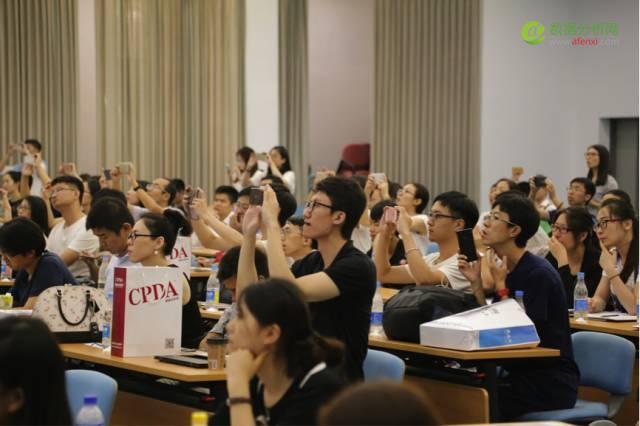 “大数据，用起来！” ——第四届中国数据分析行业峰会圆满落幕-数据分析网